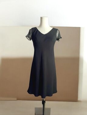 Jones Wear Black Midi Dress with Sheer Short Sleeves